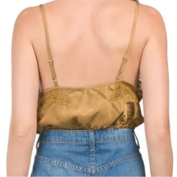 Free People Night Out Blossom Brami Lace Bralette NWT! - Picture 3 of 3